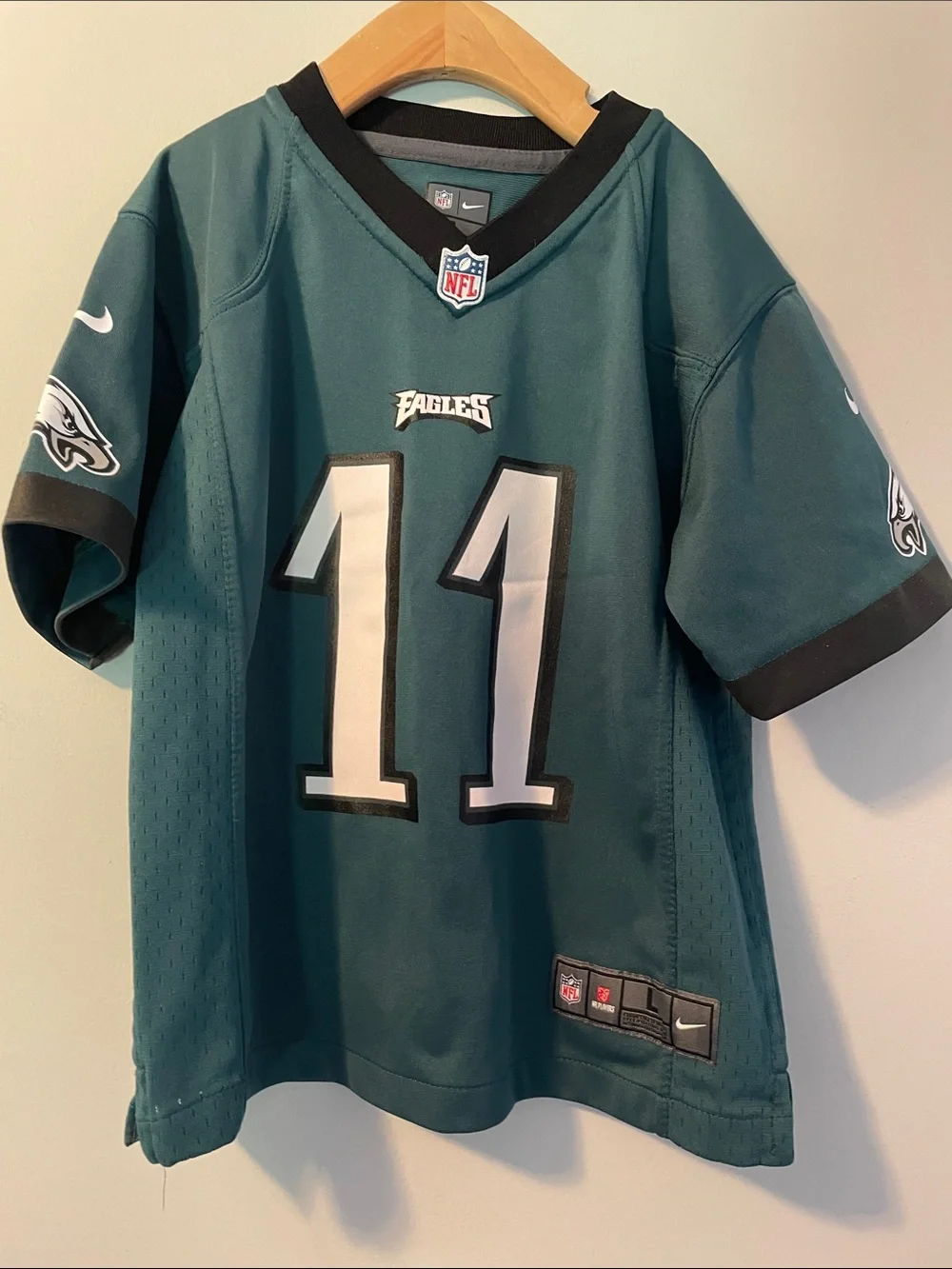 Nike Youth Eagles #11 Dark Green Football Jersey #11 Wentz size:youth L (7)
